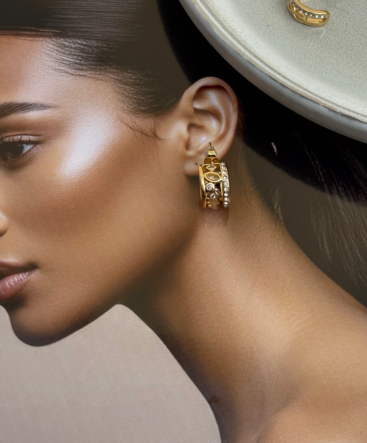 EARRING -BK058