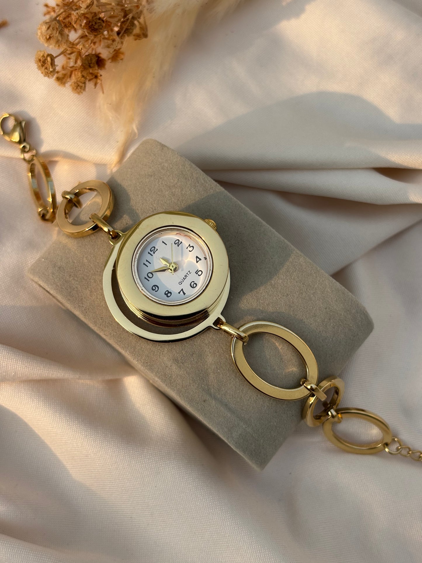 WATCH -BK033