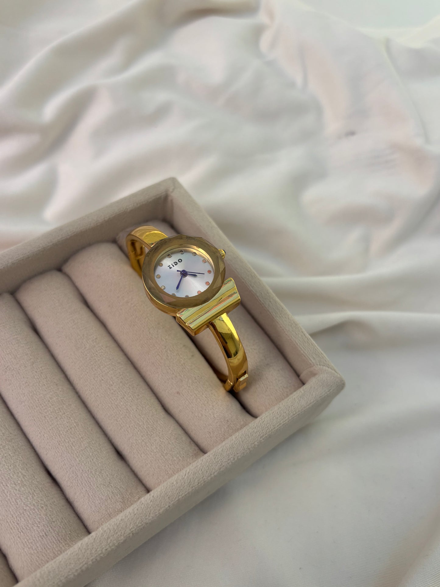 WATCH BRACELET -KY047