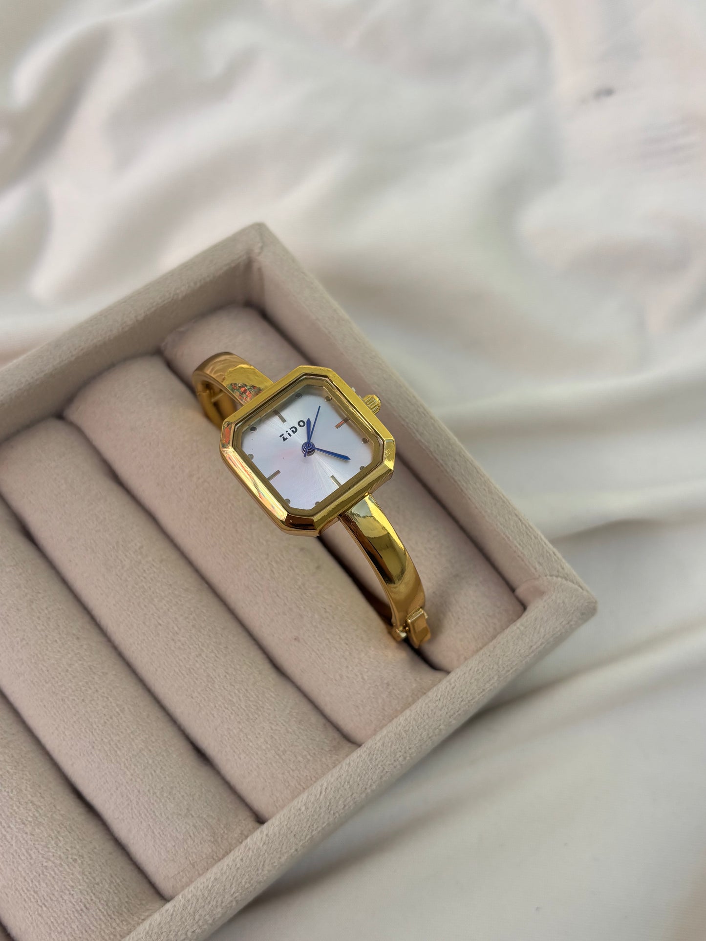 WATCH BRACELET -BK036