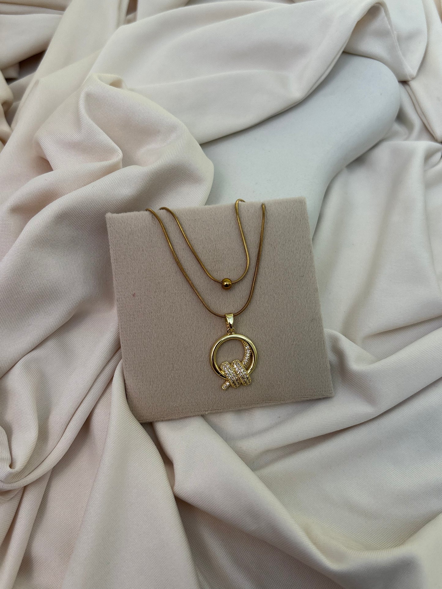 NECKLACE -BK061