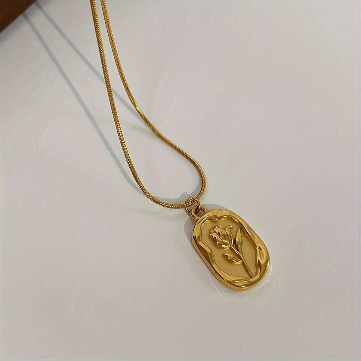 NECKLACE -C102