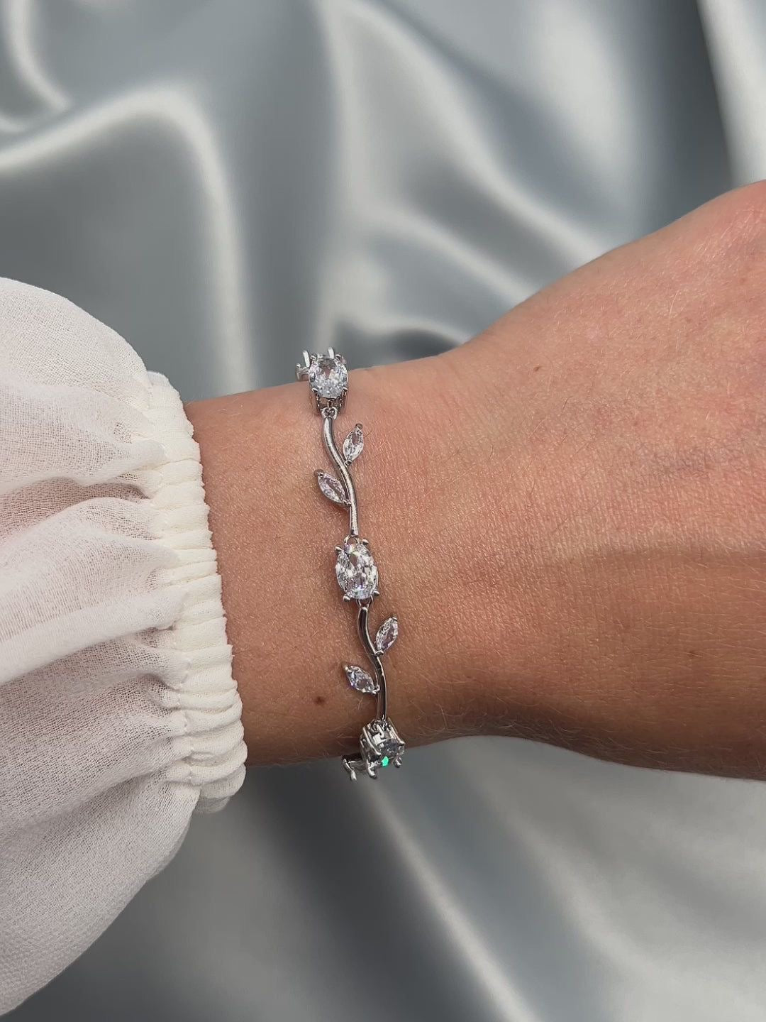 TULIP BRACELET -KY128