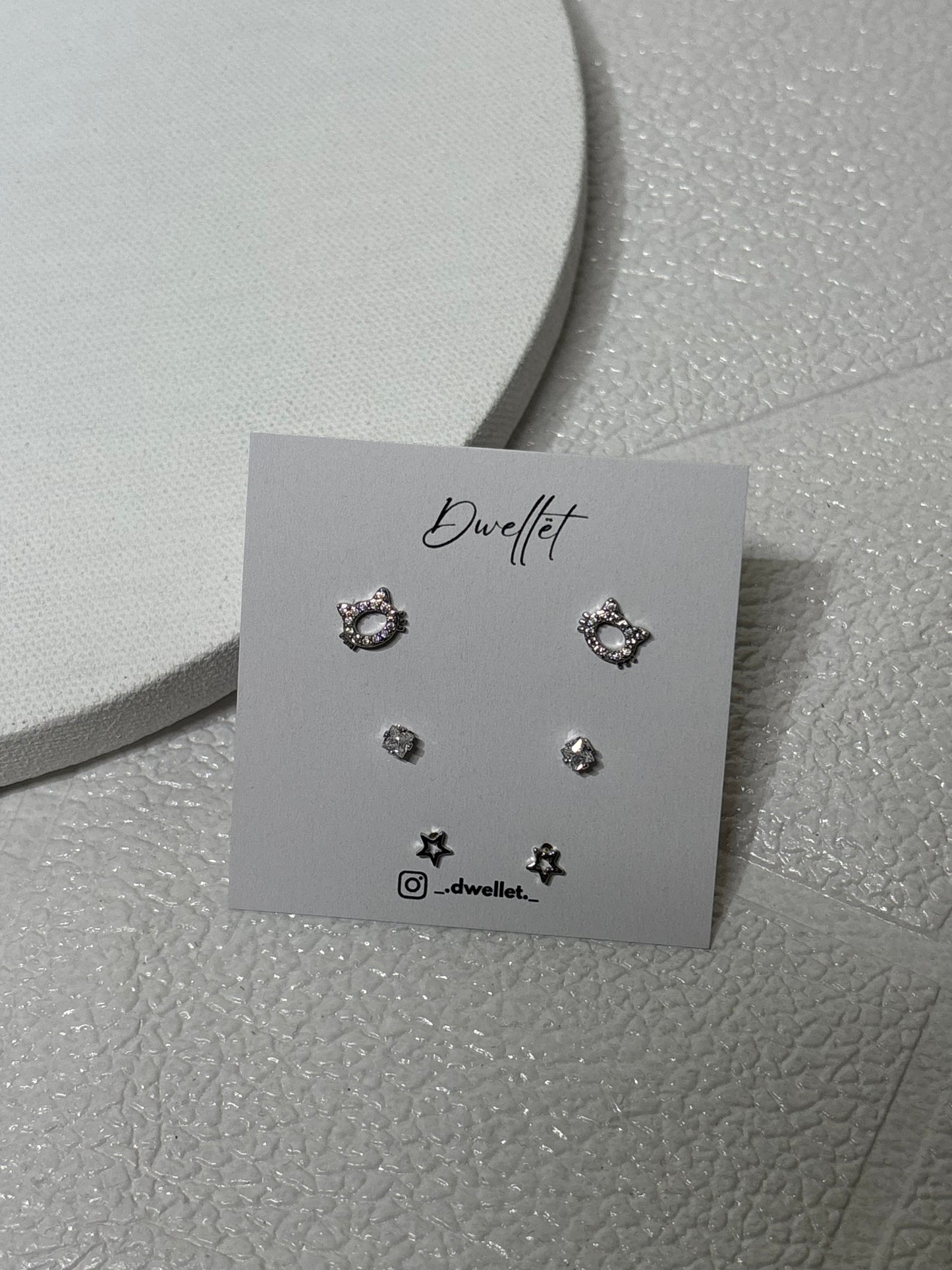 EARRING -IF015