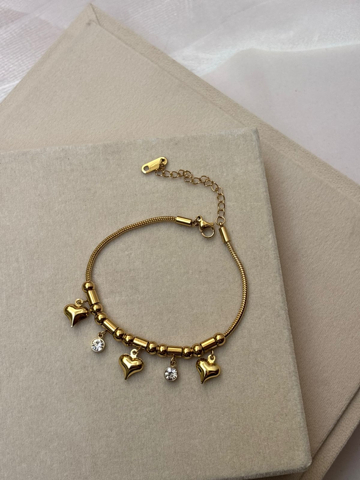 BRACELET -MN069