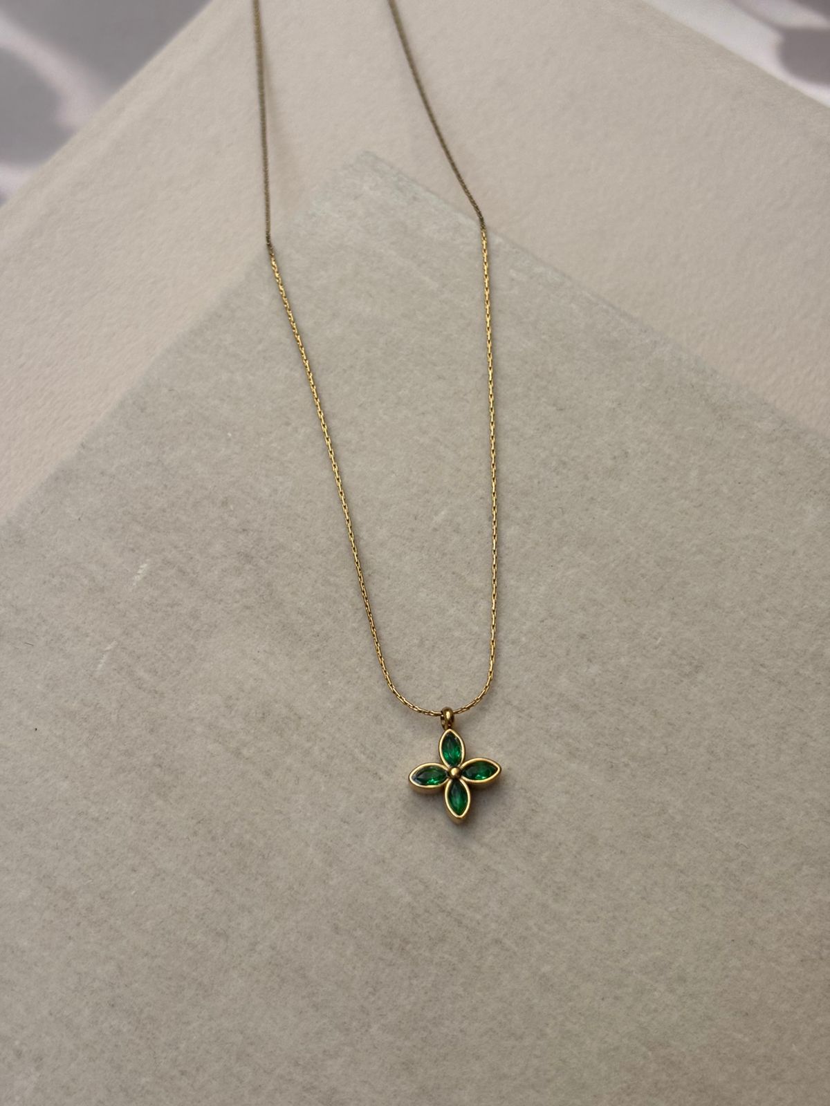NECKLACE -KY135