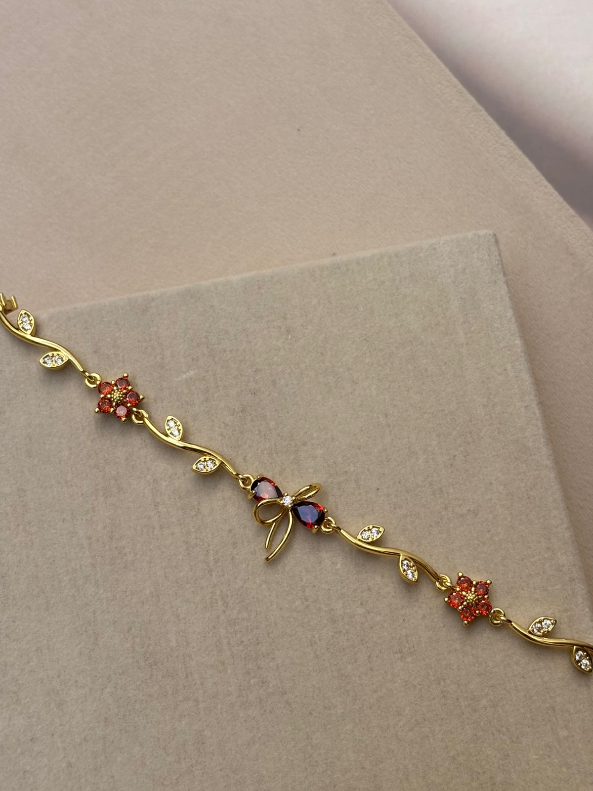BRACELET -KY149