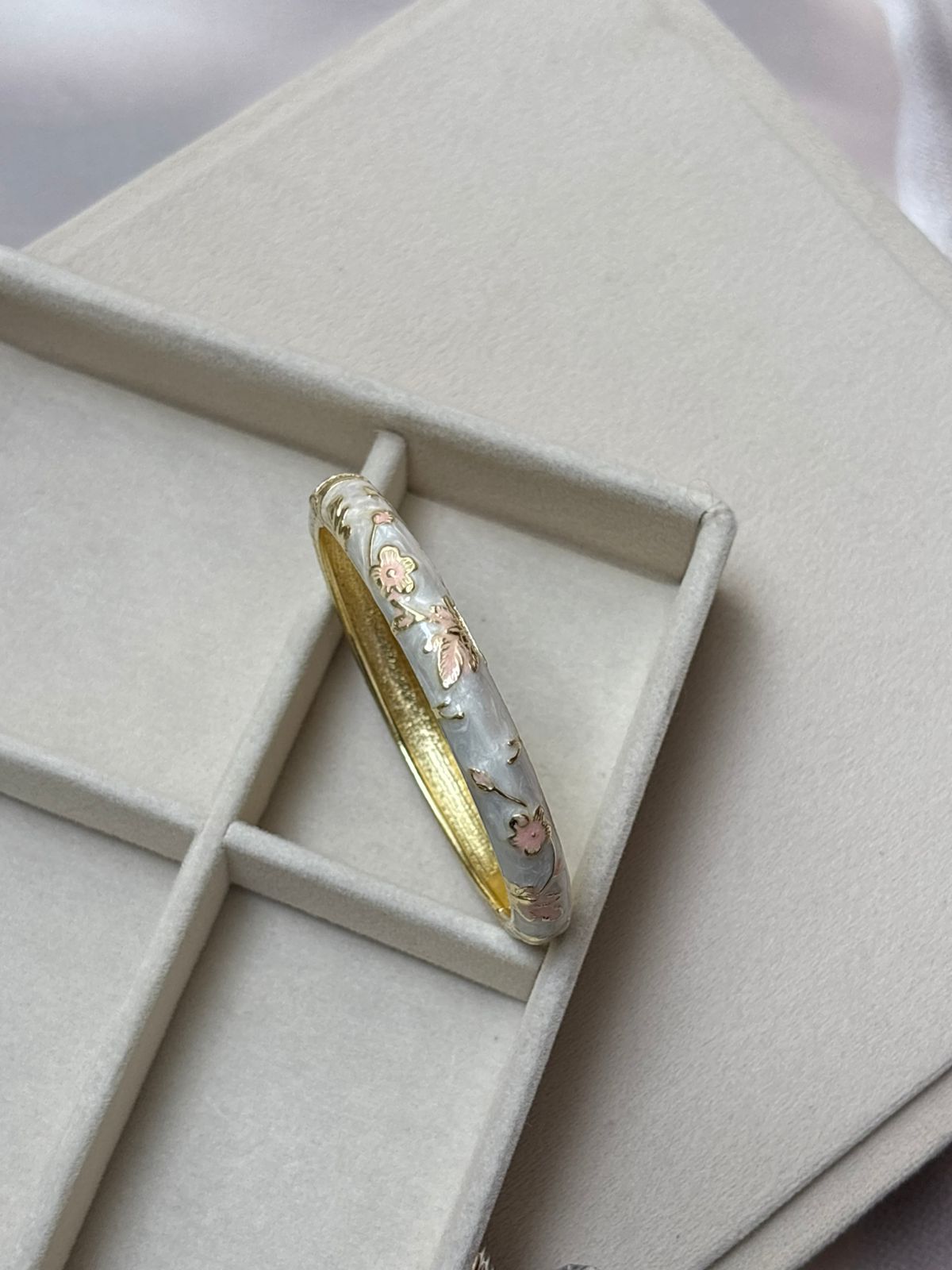 ENAMEL KADA BANGLE -NF097