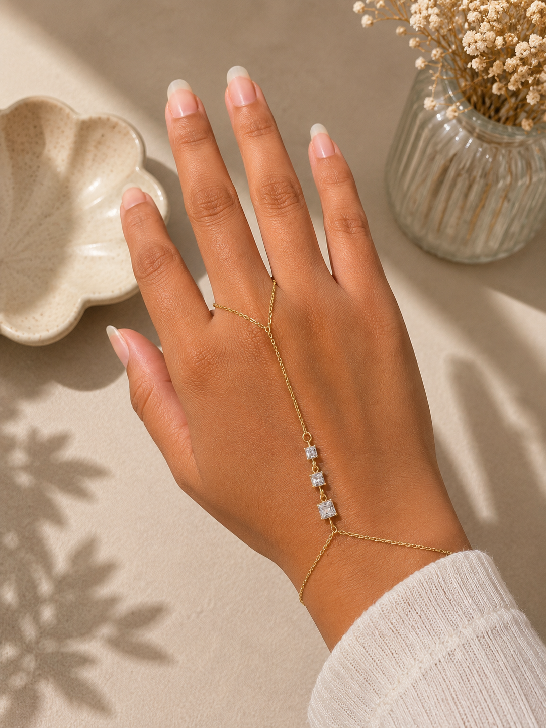 HAND CHAIN BRACELET -BK160