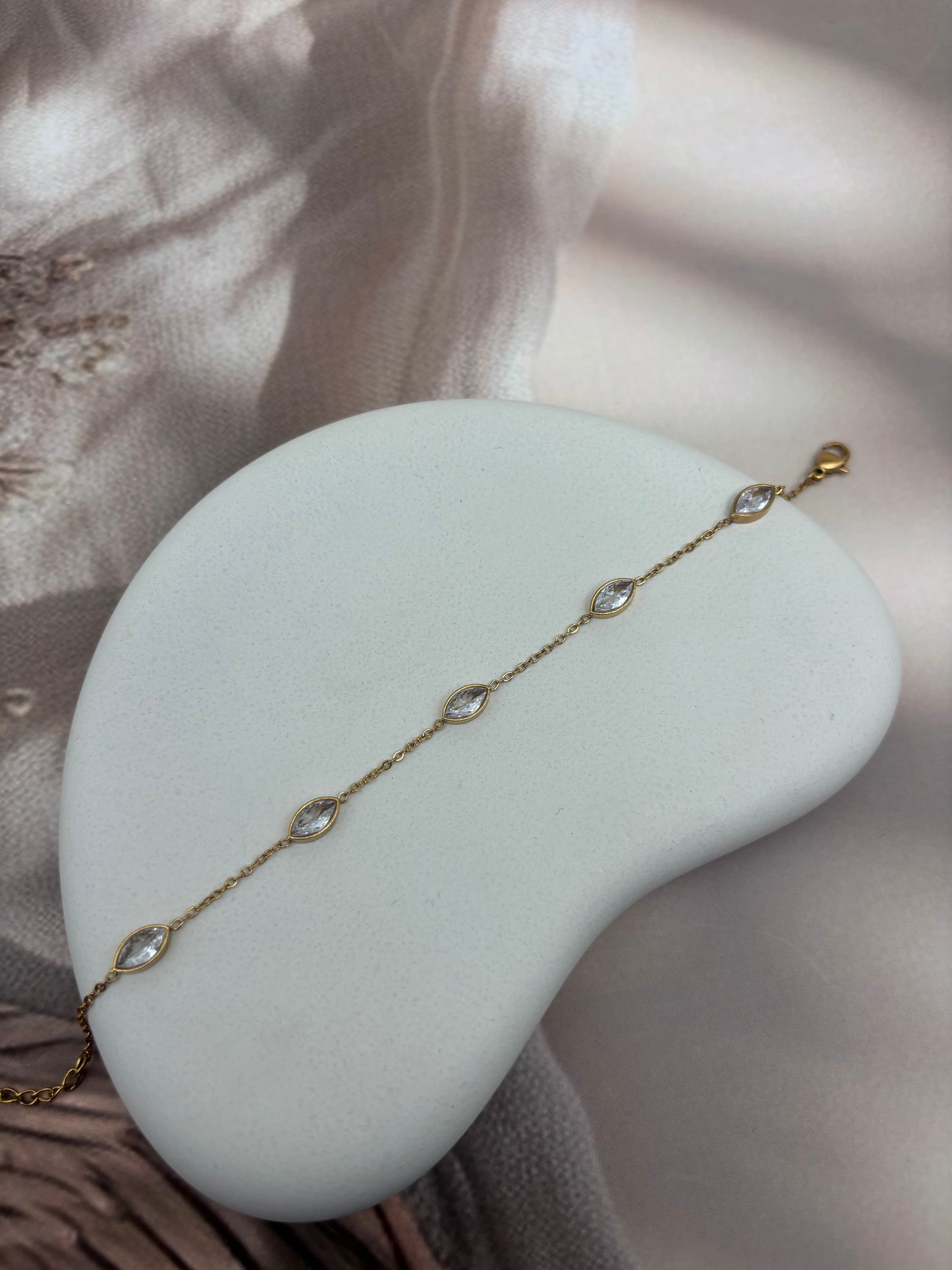 BRACELET -BK021
