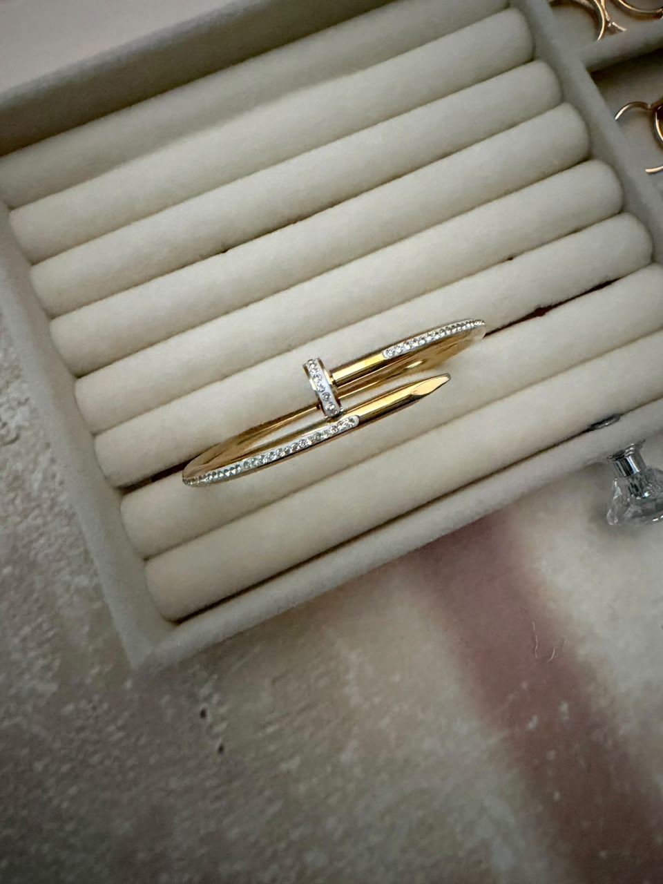 KADA BRACELET 2326