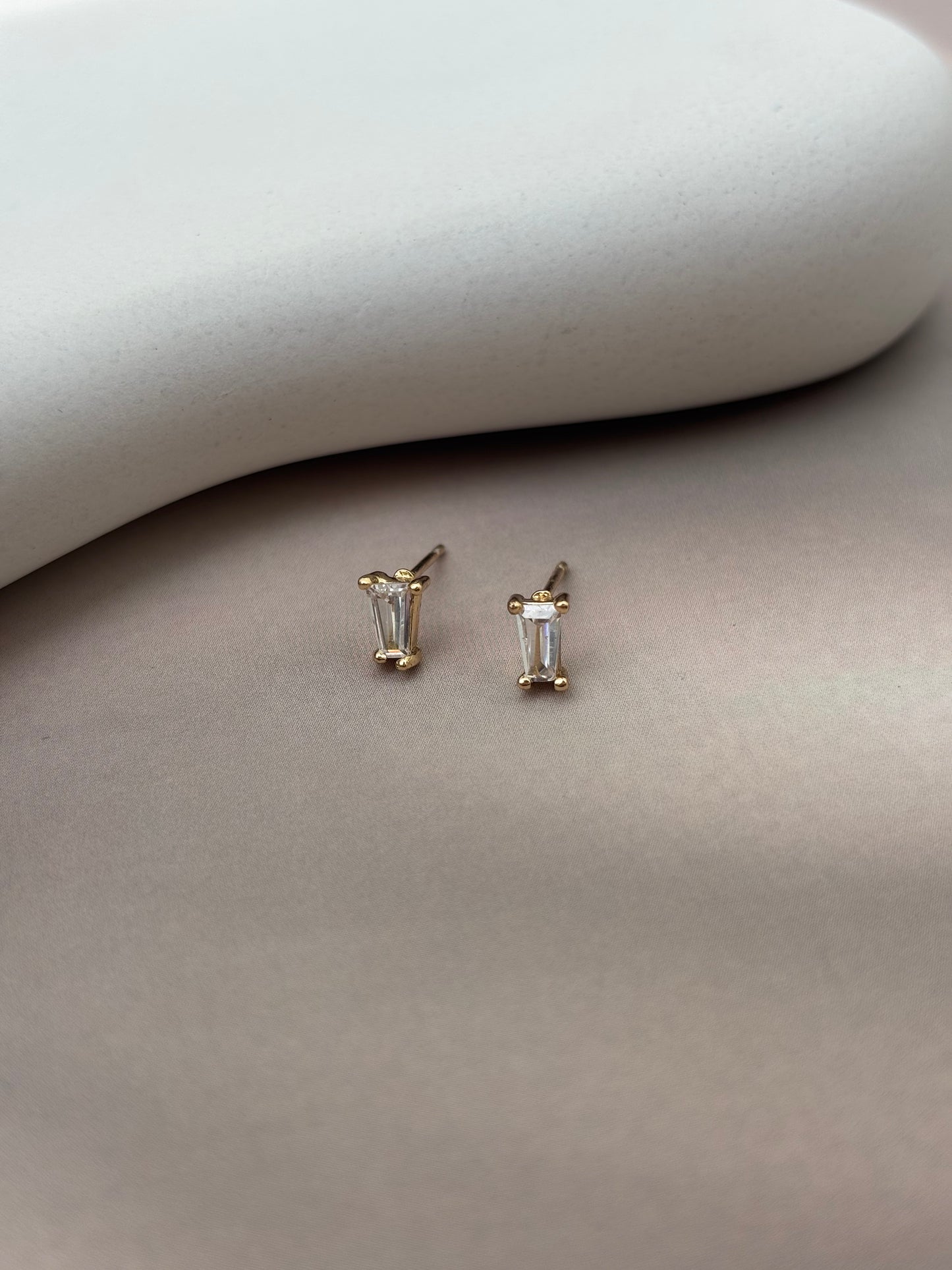 EARRING -IF018