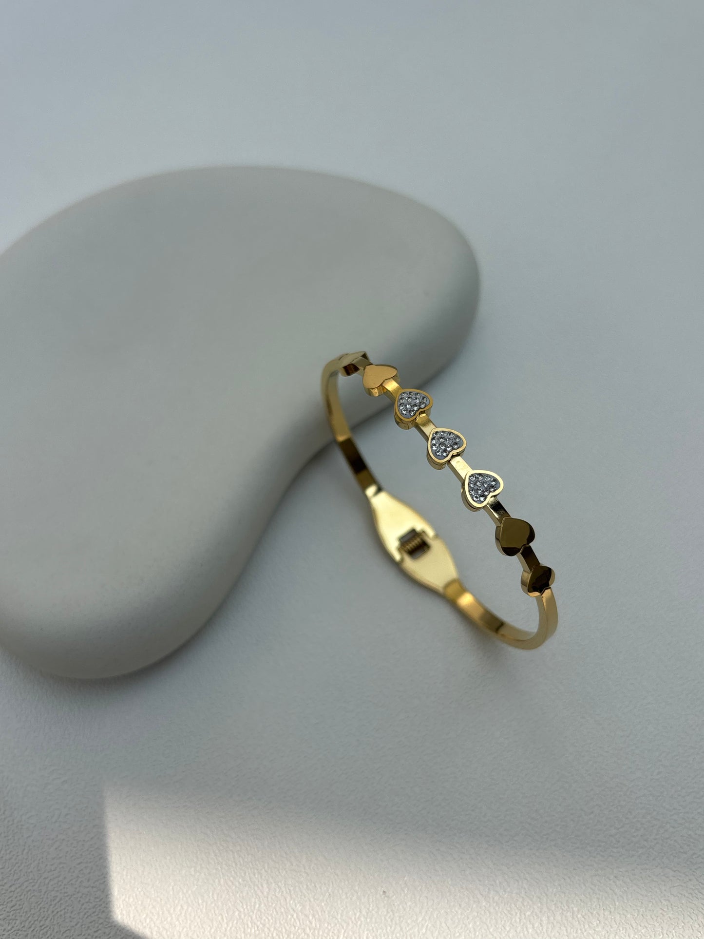 KADA BRACELET -KY020