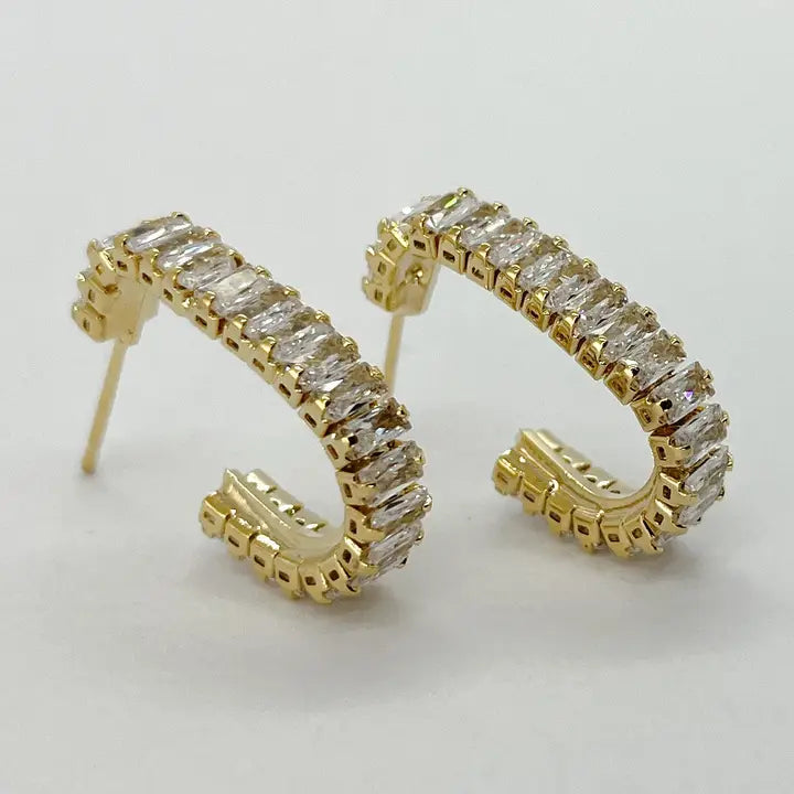 EARRING -BK057