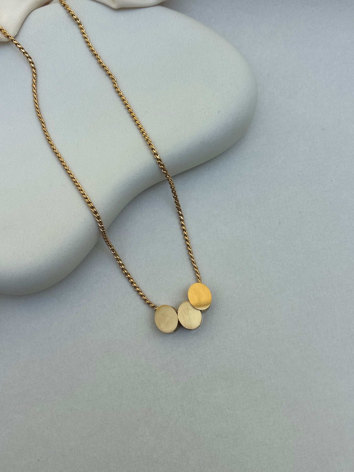 NECKLACE -KY070