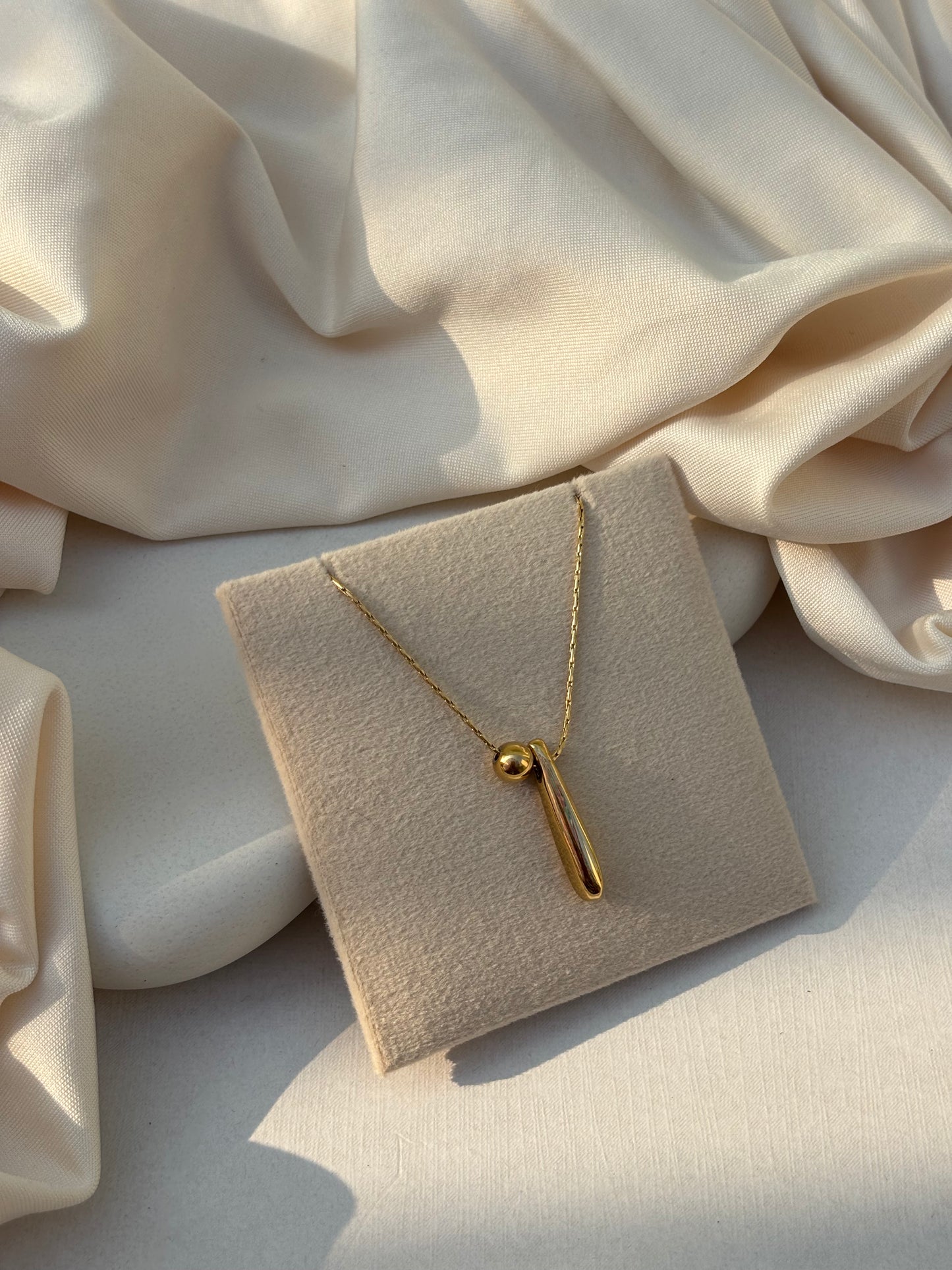 NECKLACE -KY089