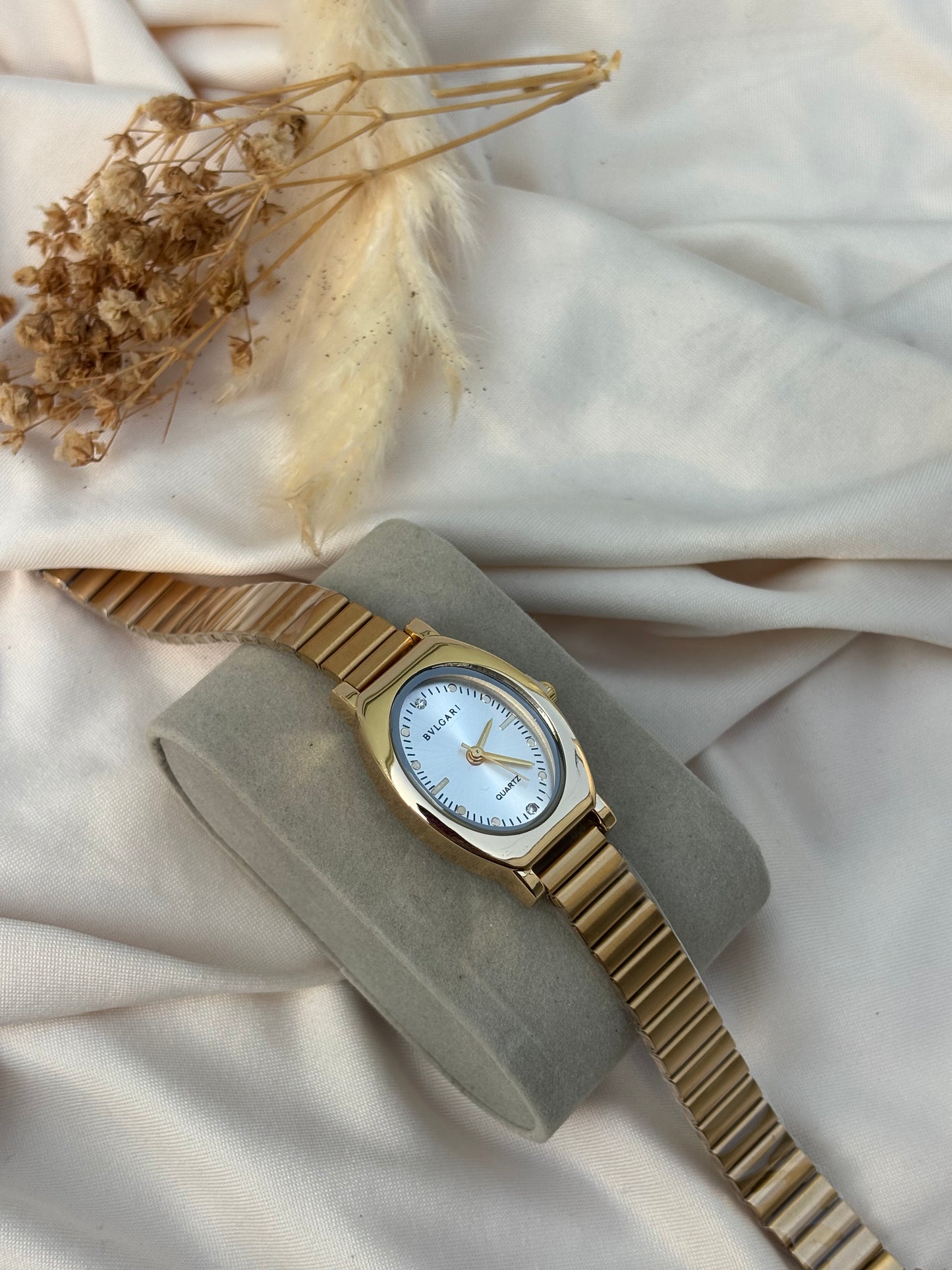 WATCH -BK043