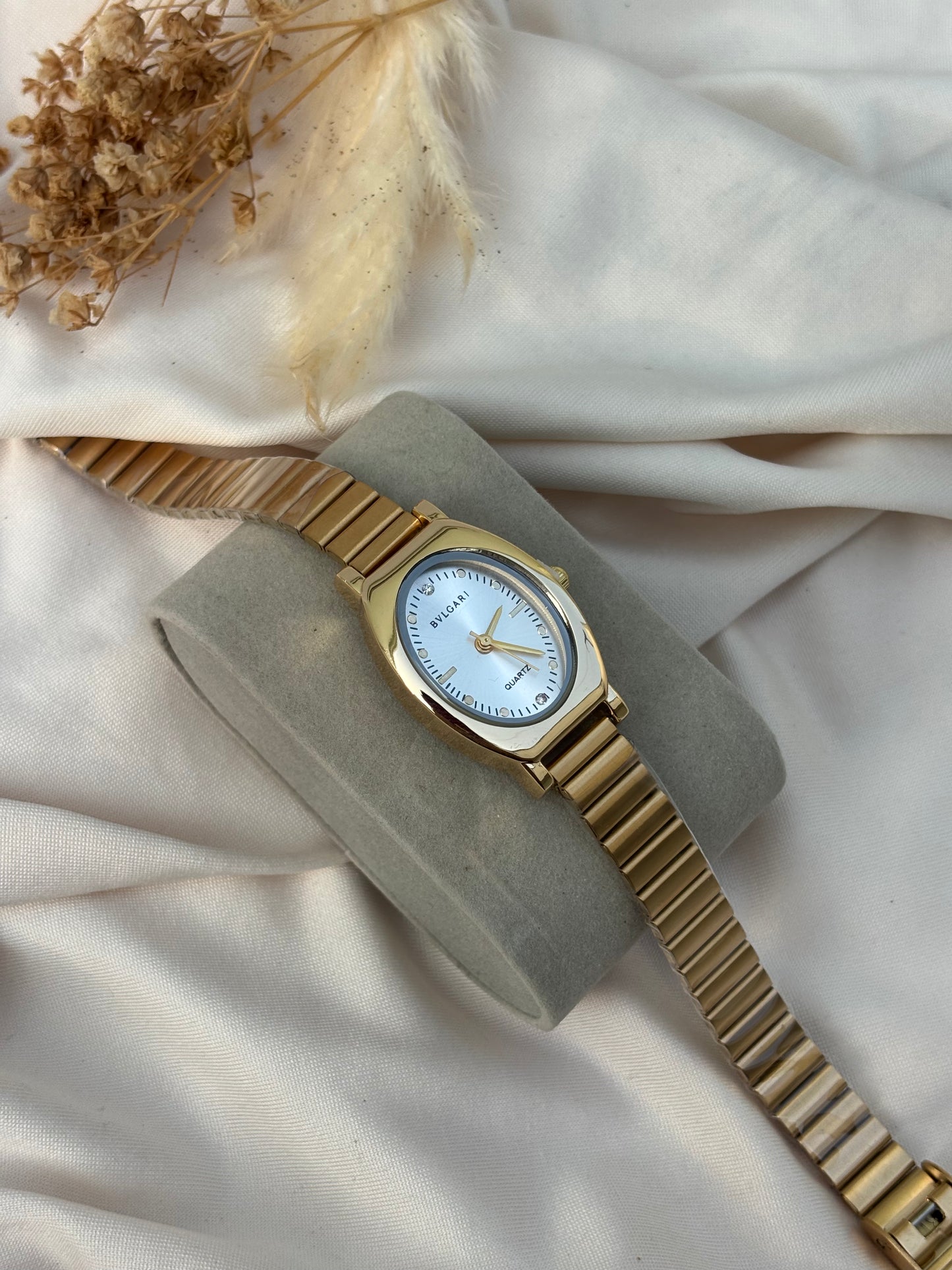 WATCH -BK043