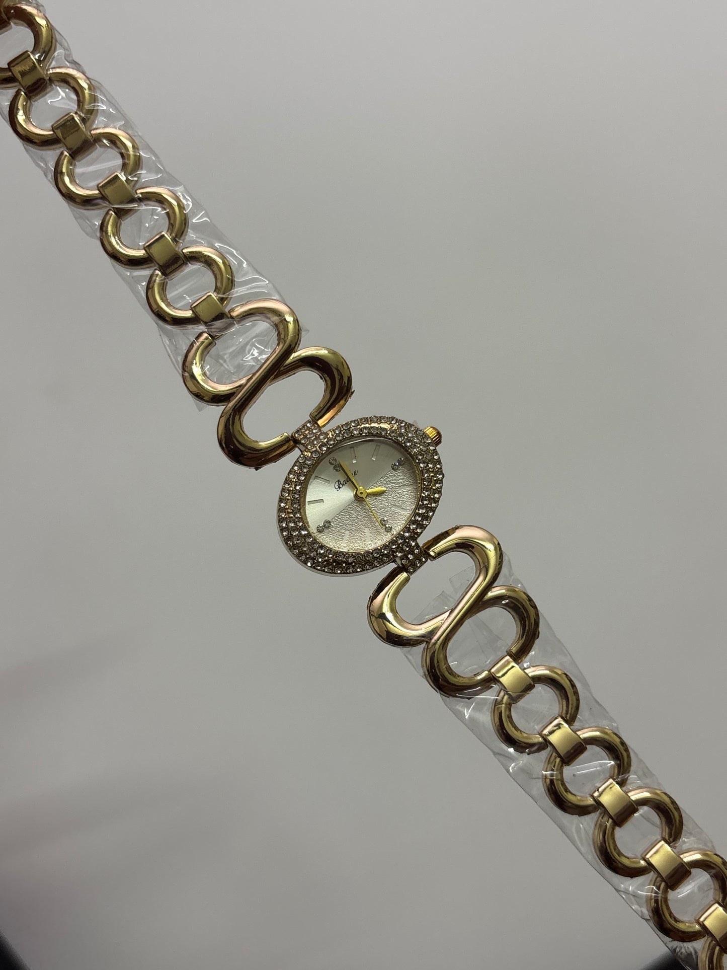 WATCH -KY093