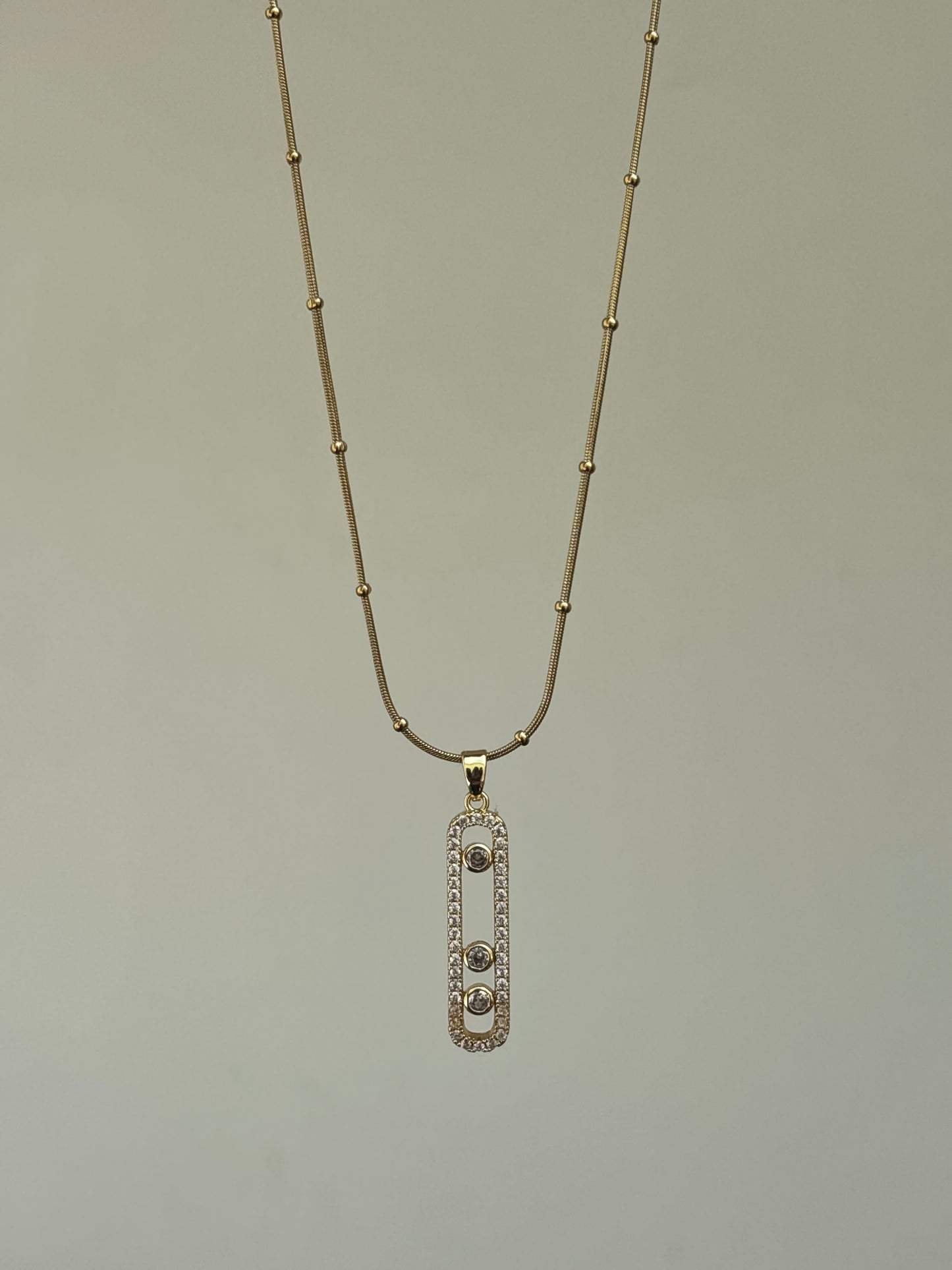 NECKLACE -BK063