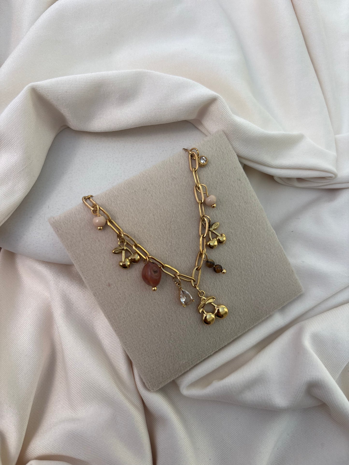 CHARM NECKLACE -BK065