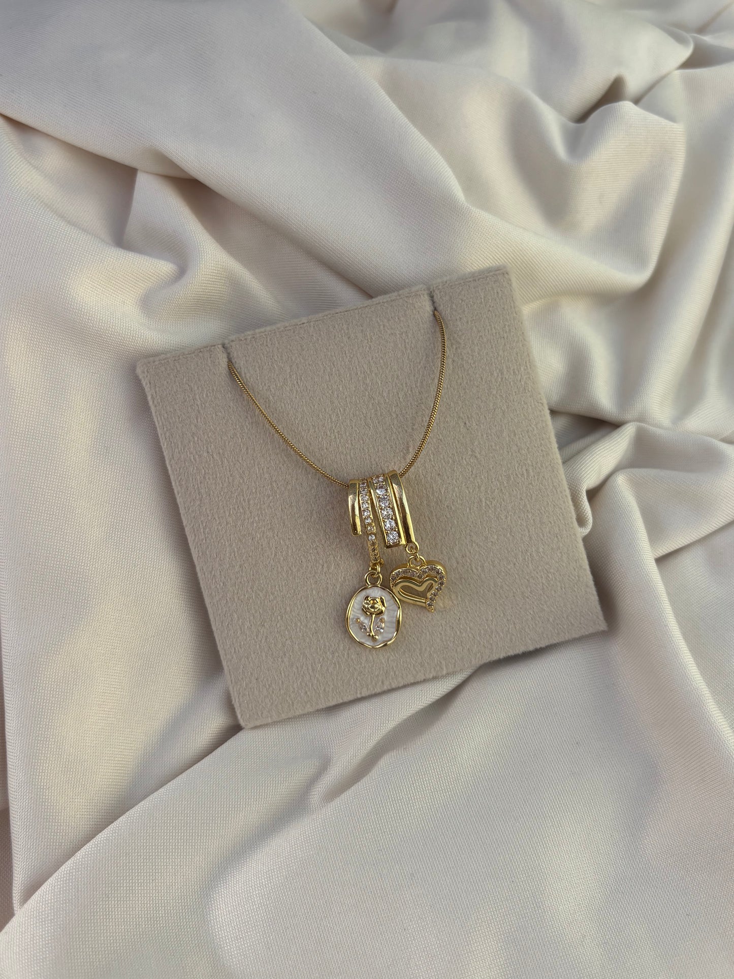 NECKLACE -MN061