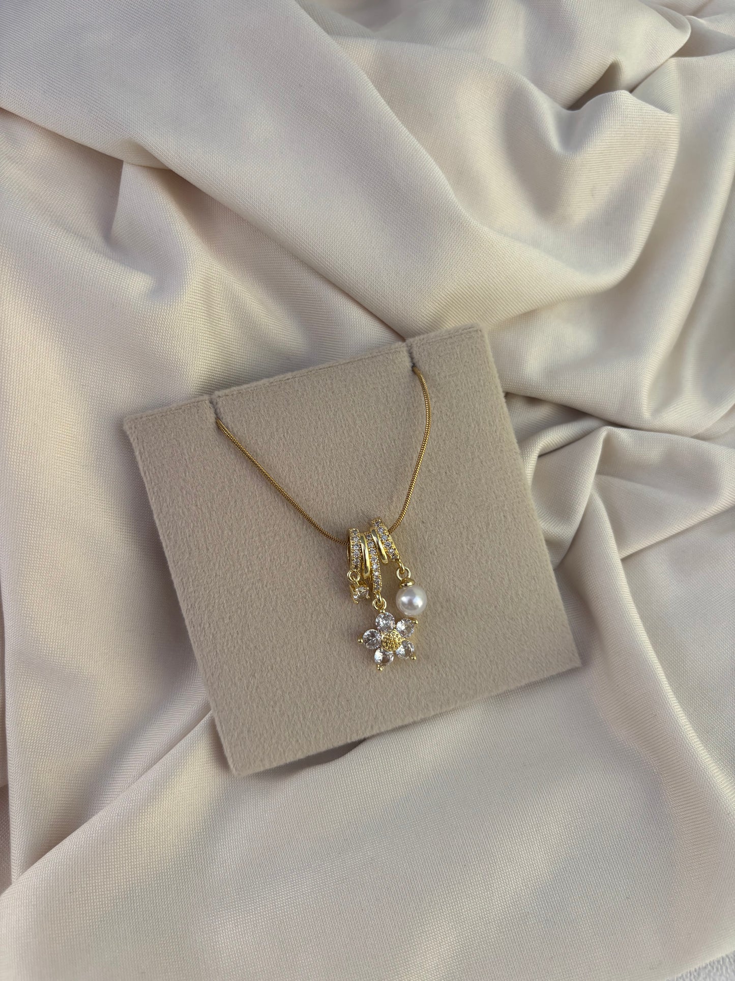 NECKLACE -MN064