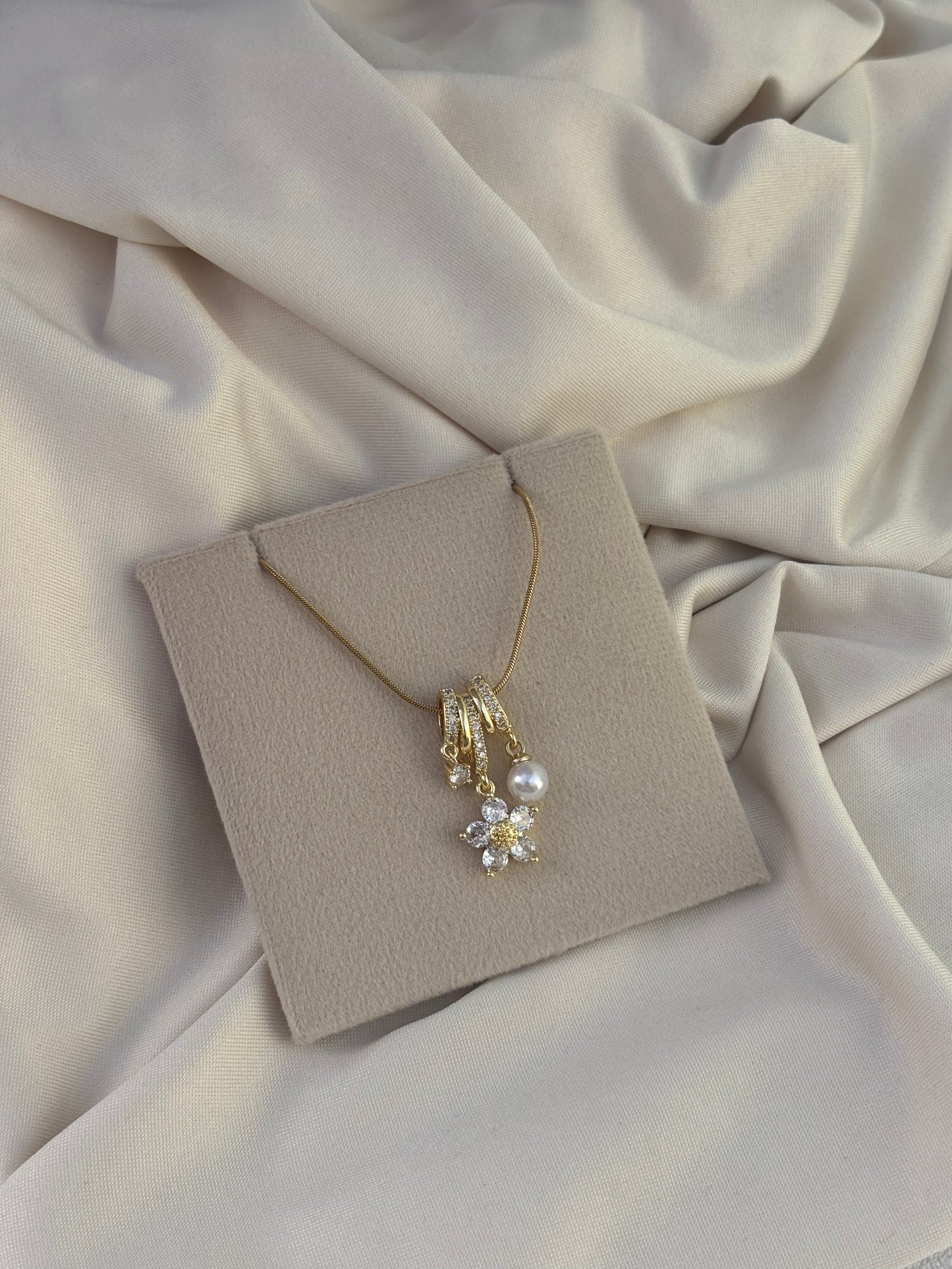 NECKLACE -MN064