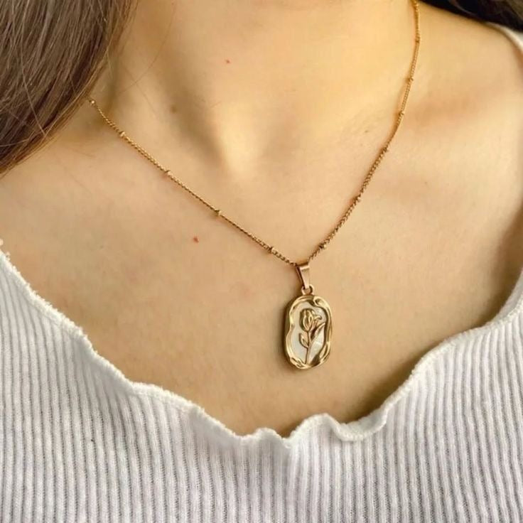 NECKLACE -C103