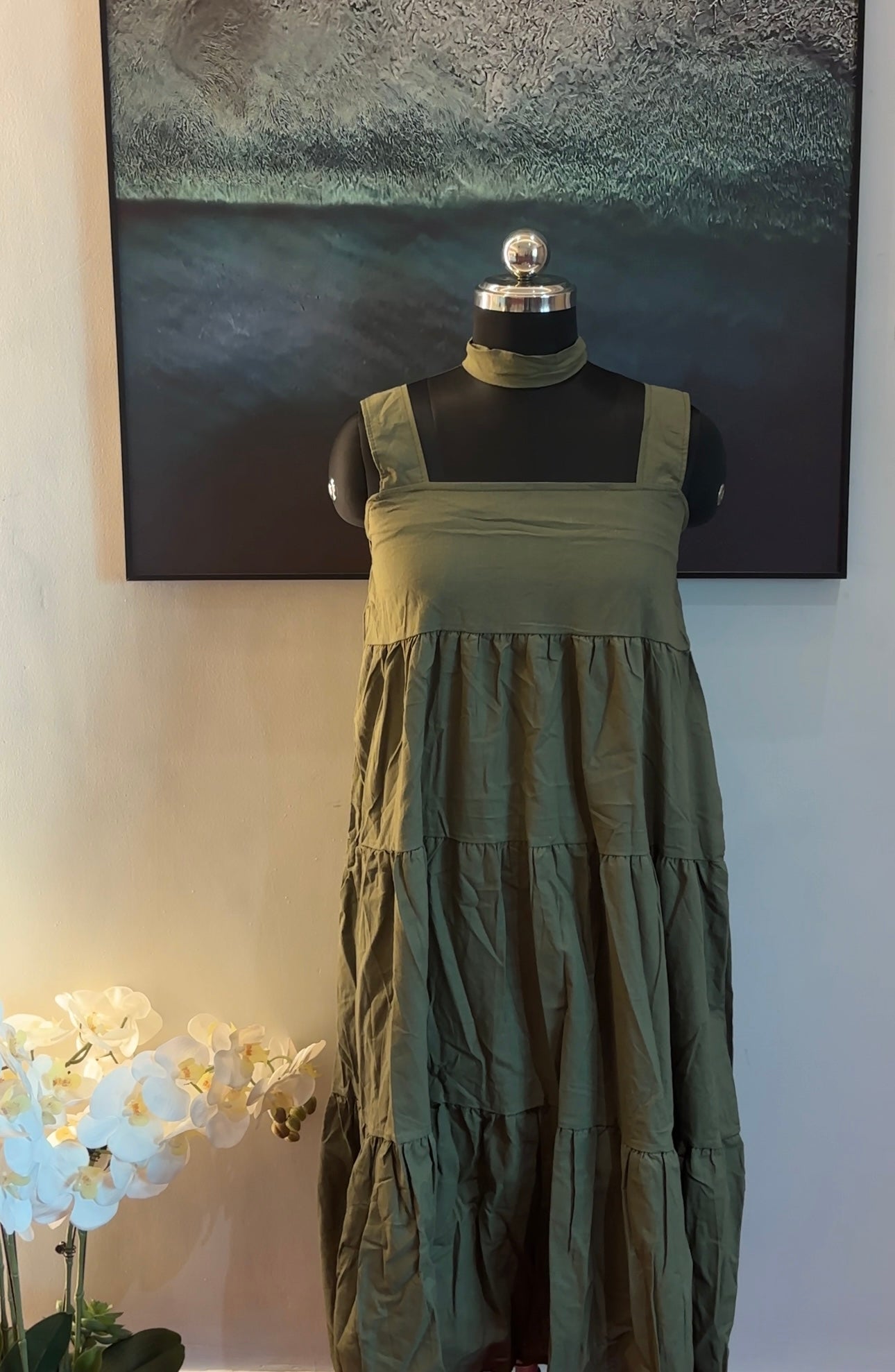 C SOLID TIERD DRESS
