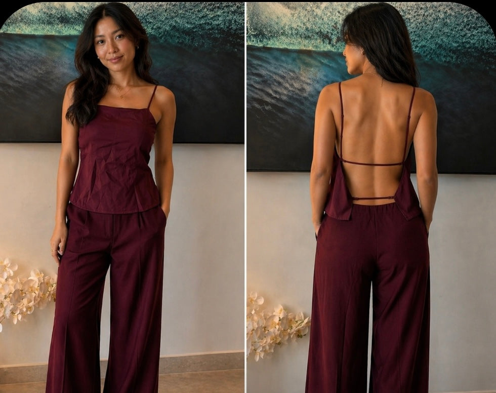 BACKLESS STRING TOP
