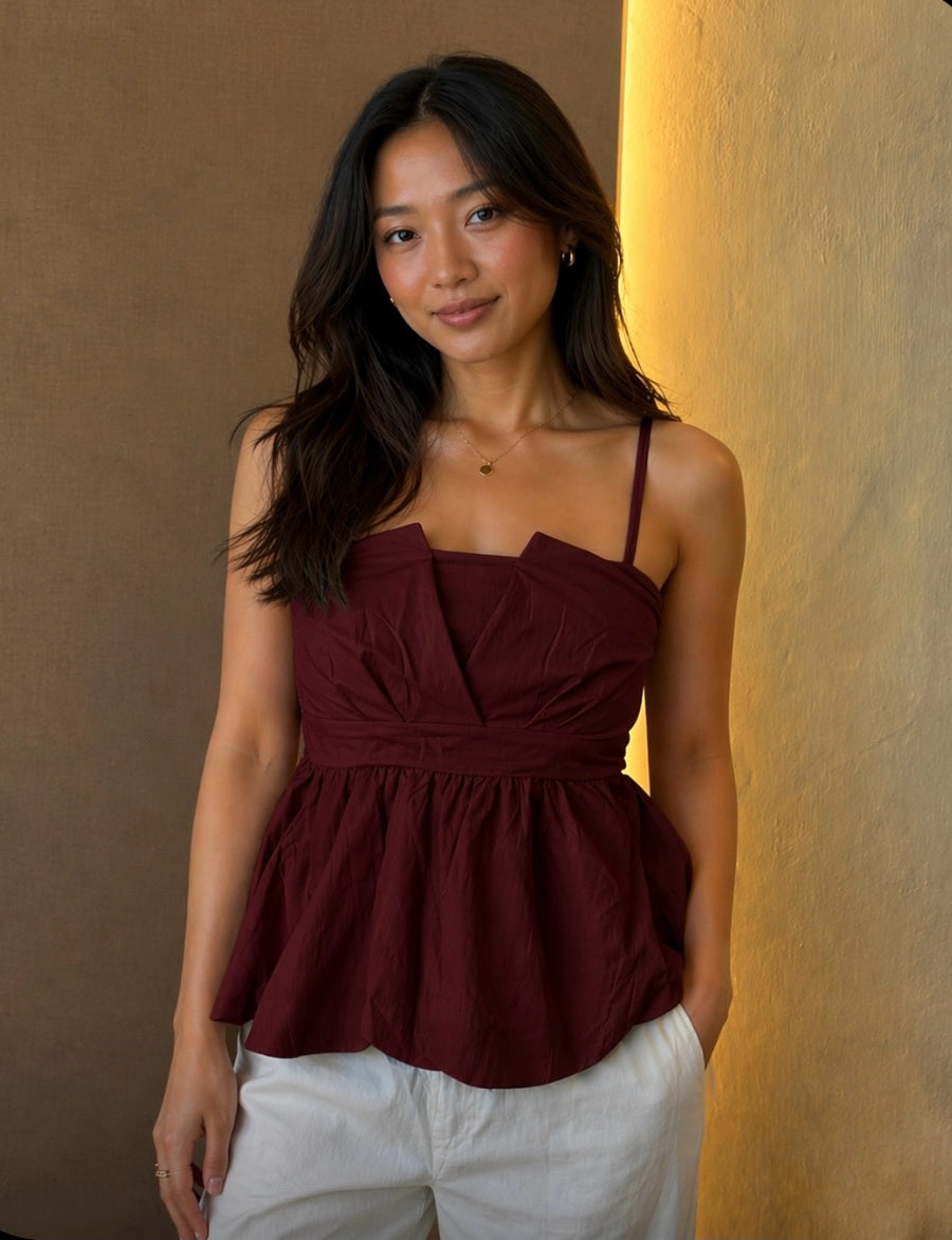 ASYMETRIC NECK TOP