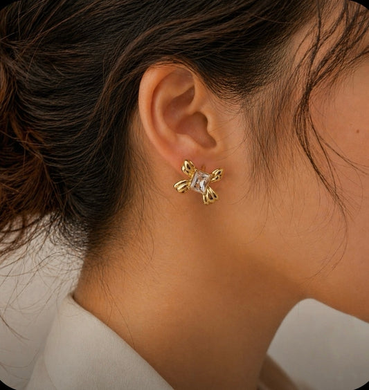 EARRING -BK070
