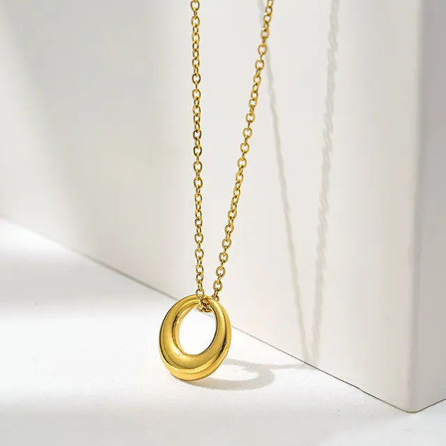 NECKLACE -C132