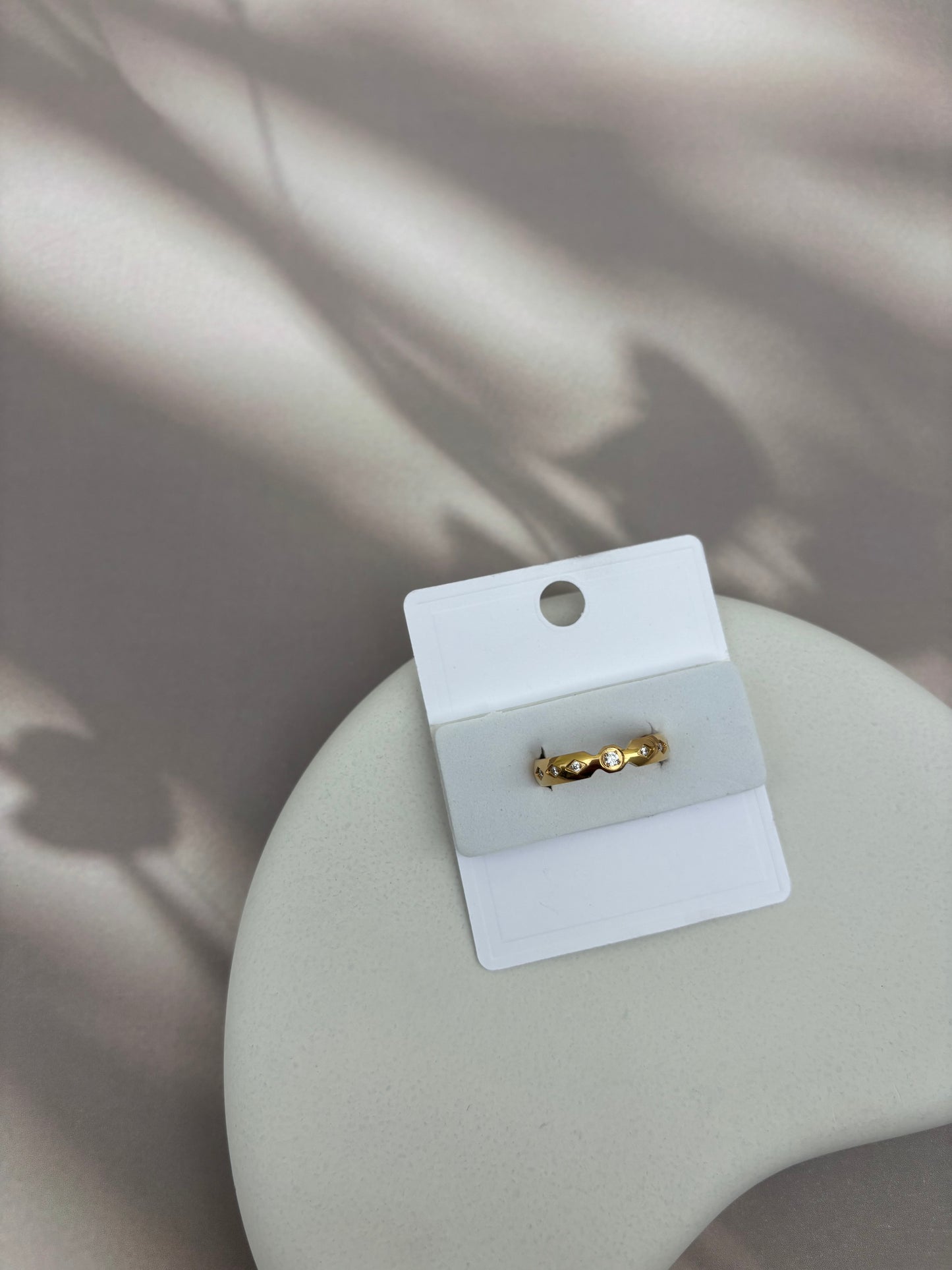 RING -BK024