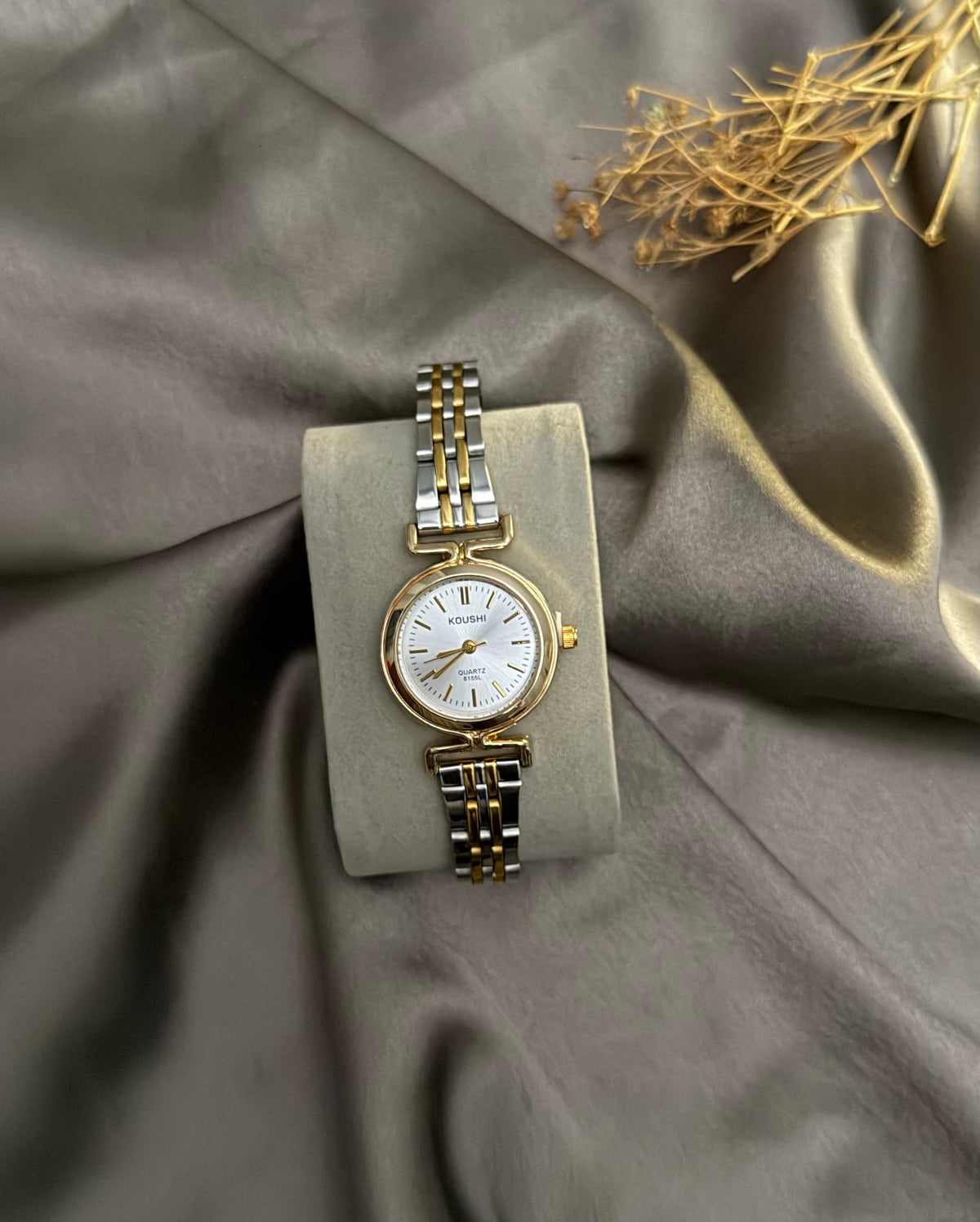 WATCH KL057
