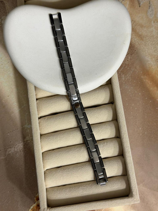 Mens Bracelet MB03