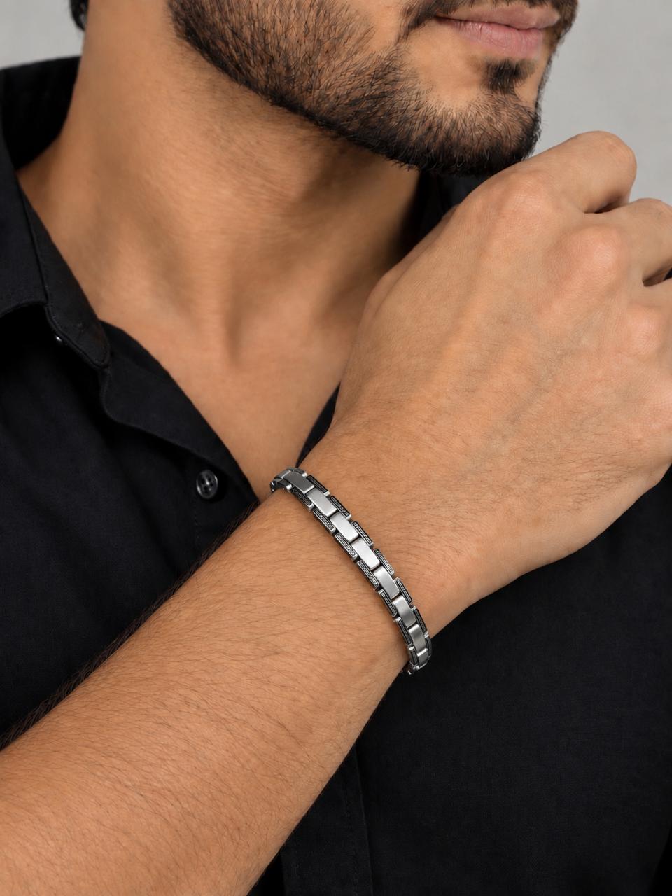 Mens Bracelet MB03