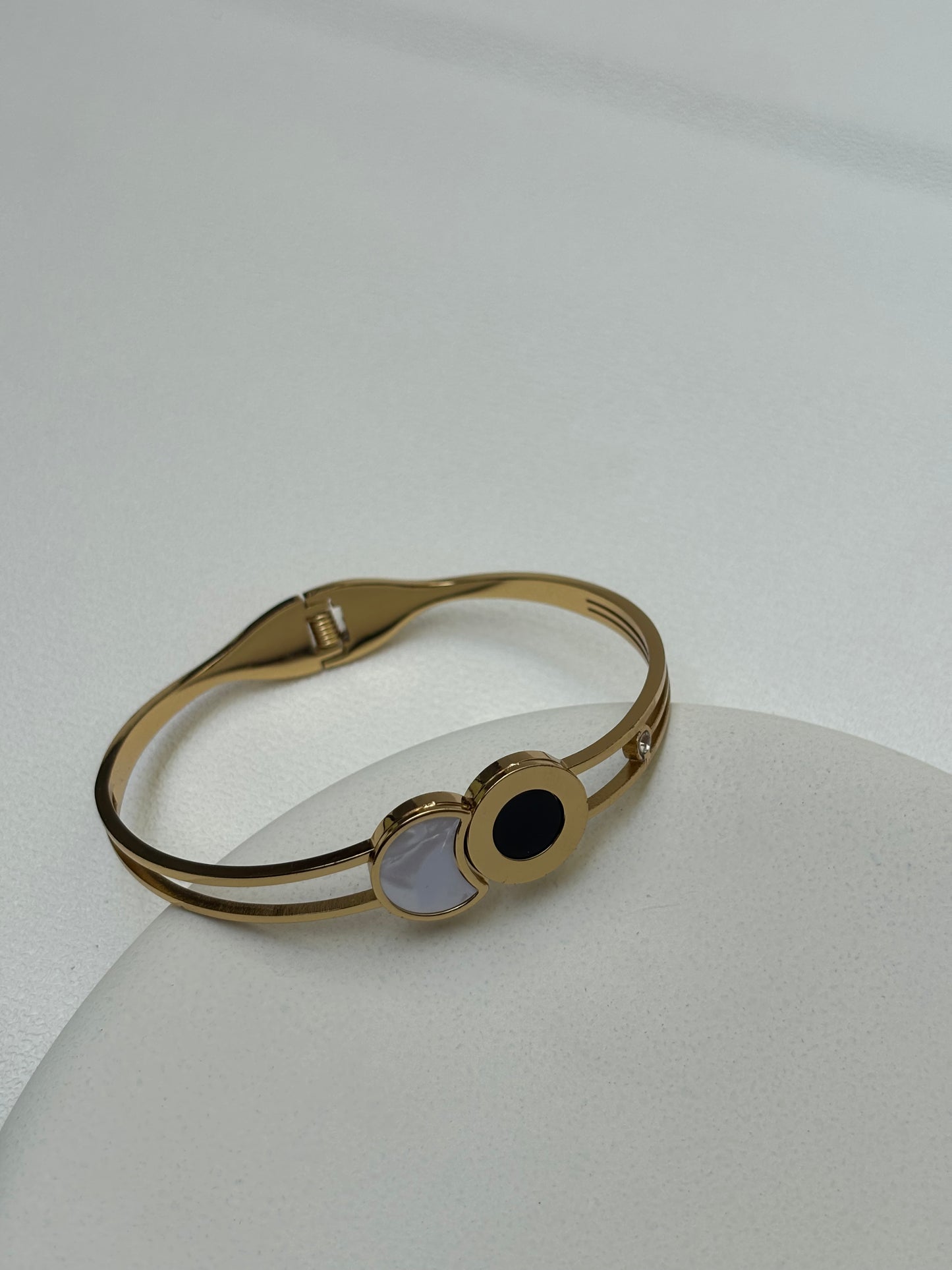 KADA BRACELET -MN037