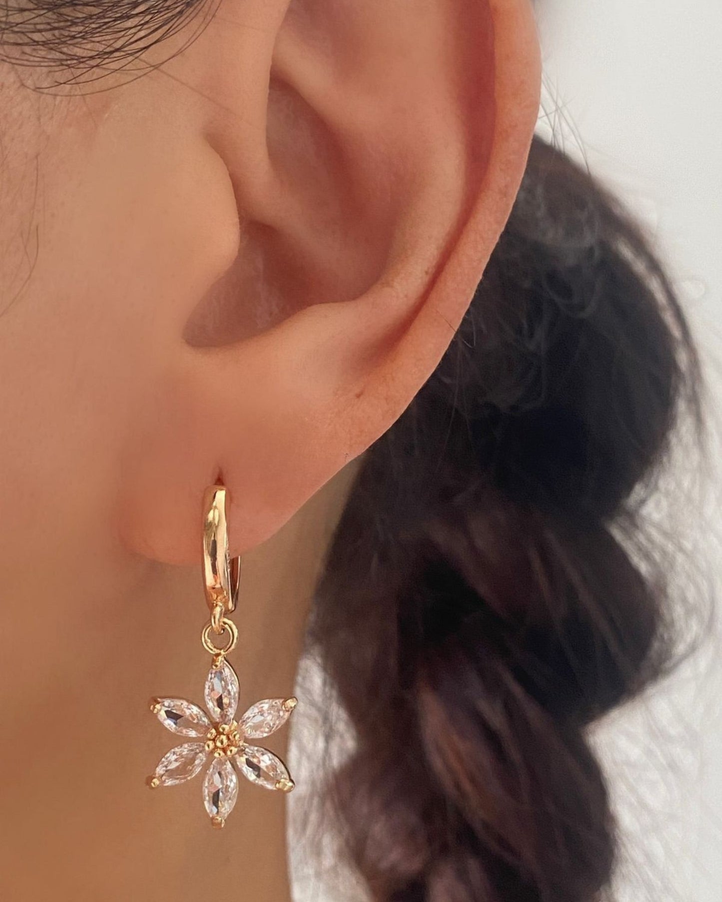 EARRING -BK055