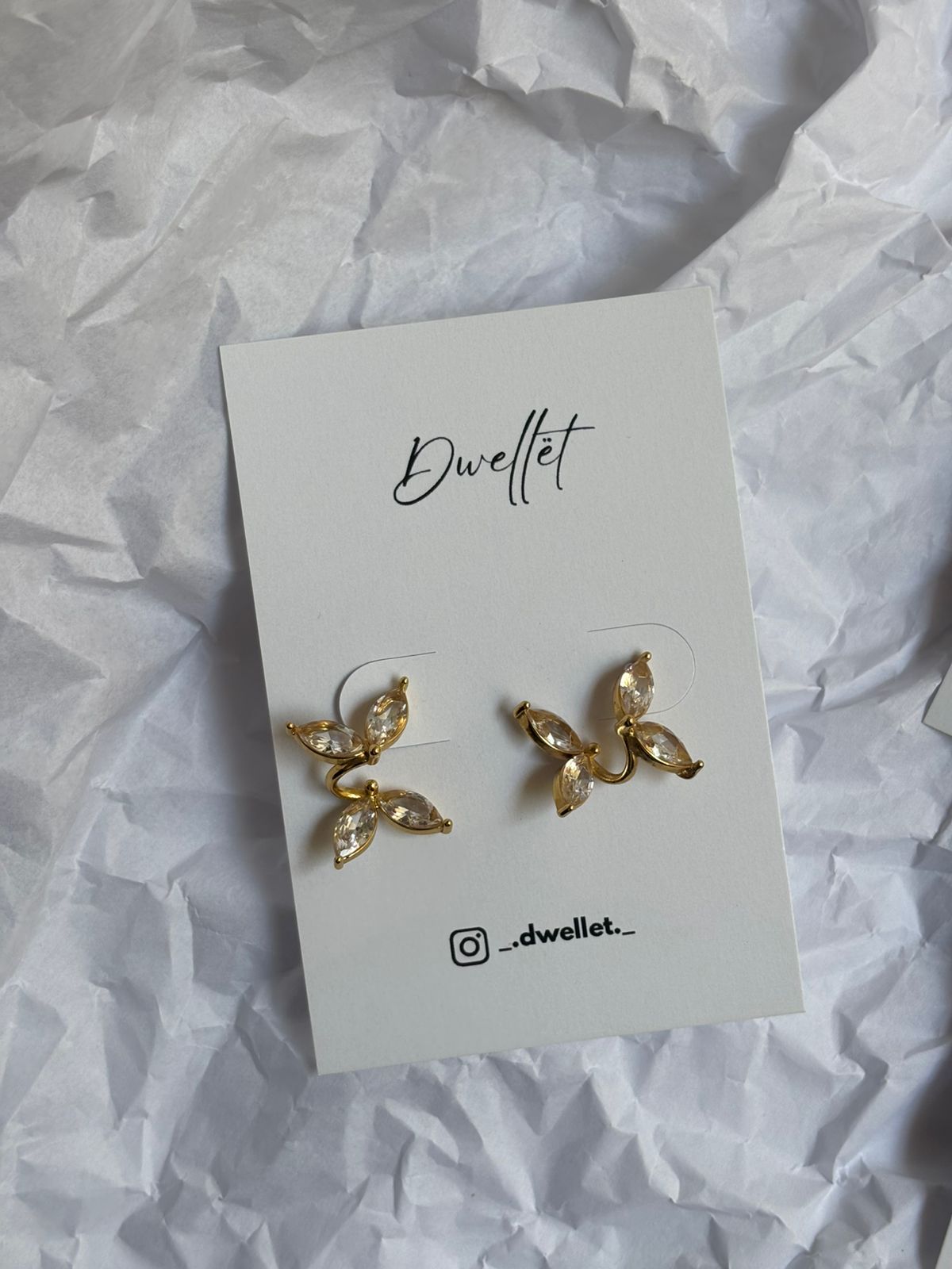 EARRING -BK069