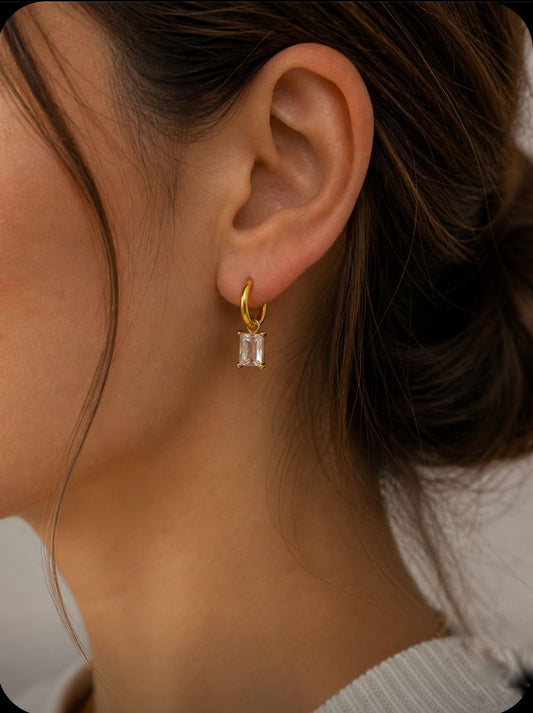 EARRING -BK078