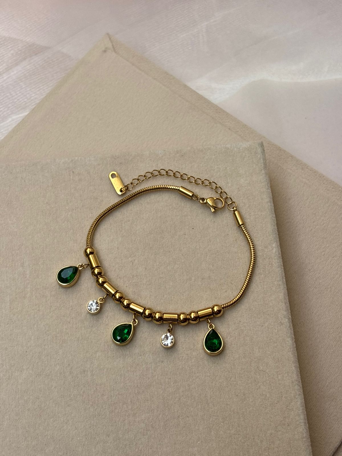 BRACELET -MN073
