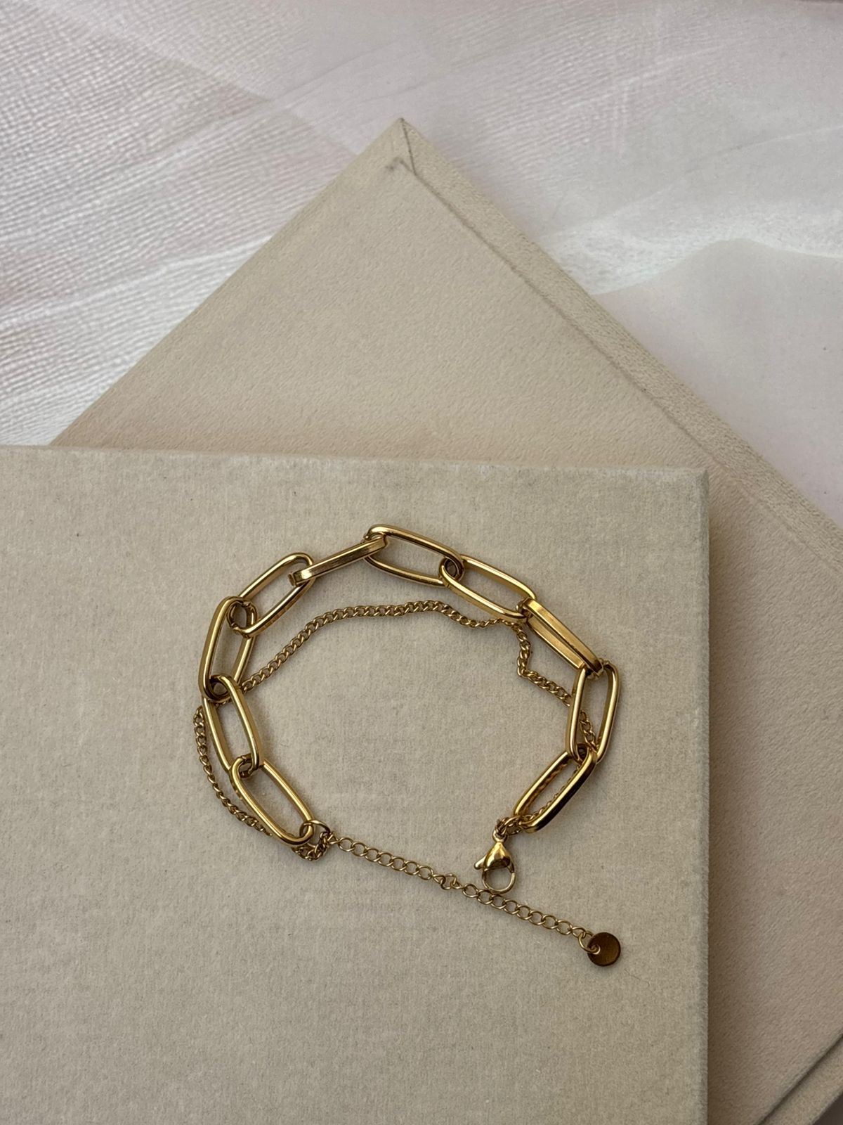 BRACELET -C107