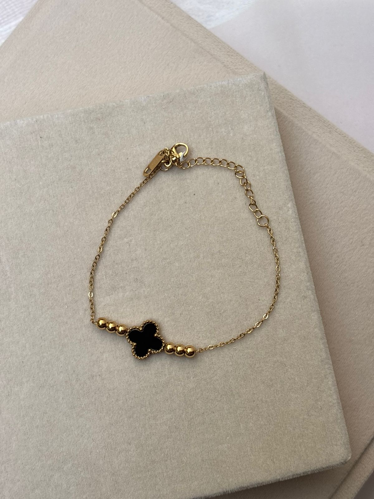 BRACELET -C117