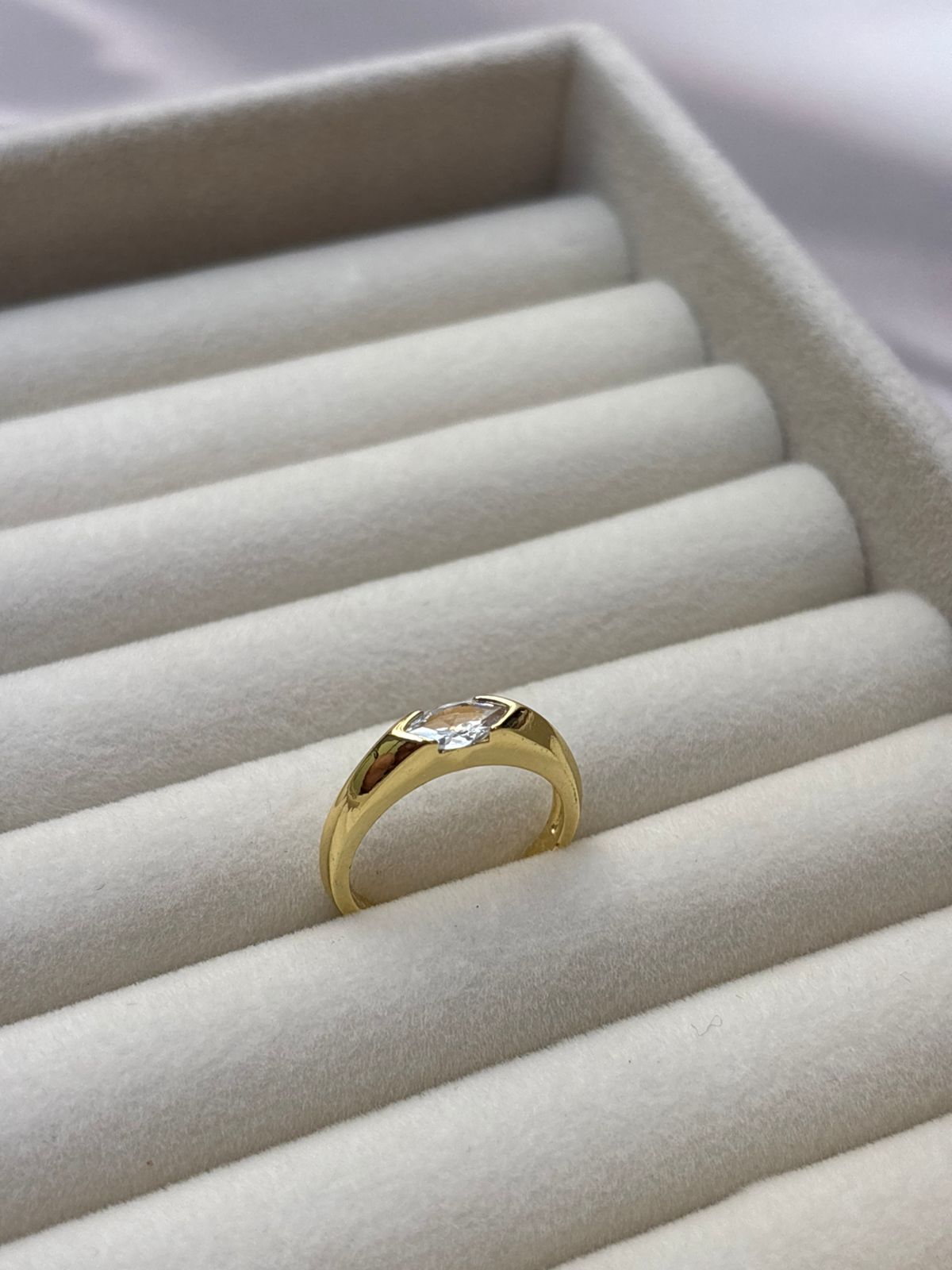 RING -BK111