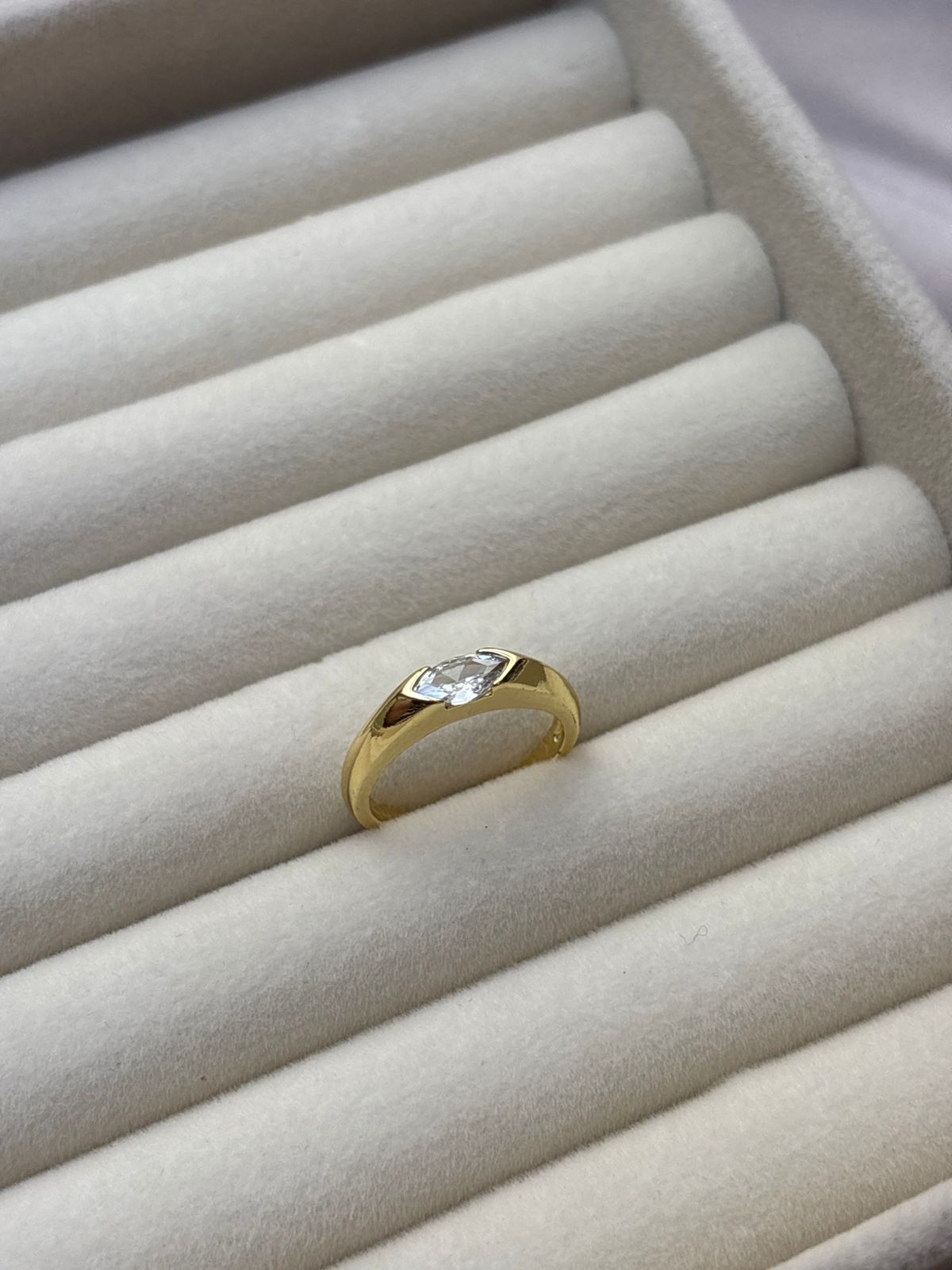 RING -BK111