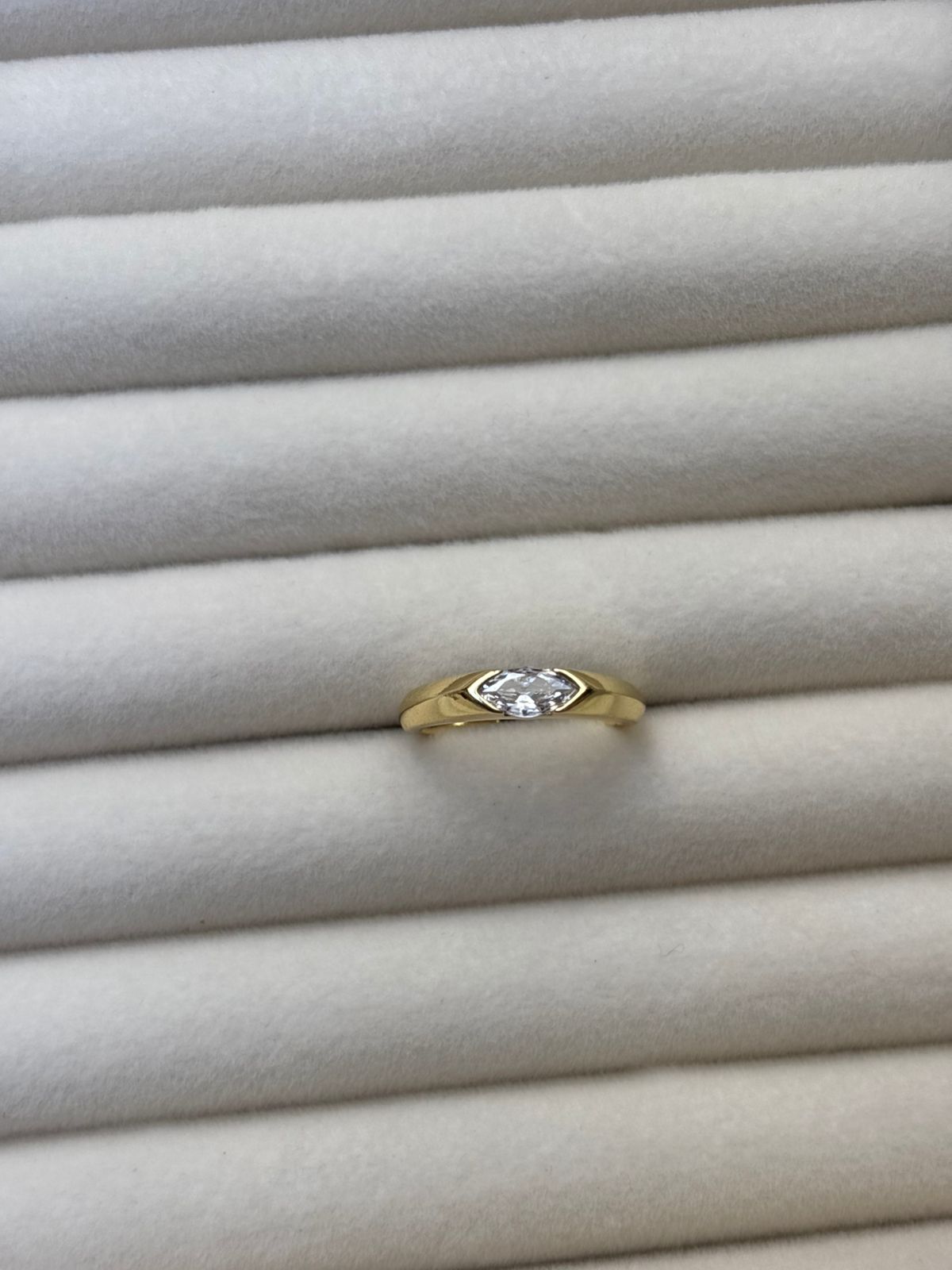 RING -BK111