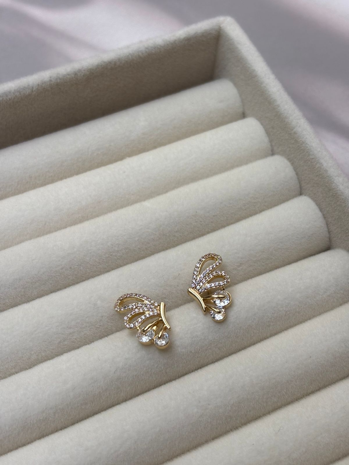 EARRING -BK117