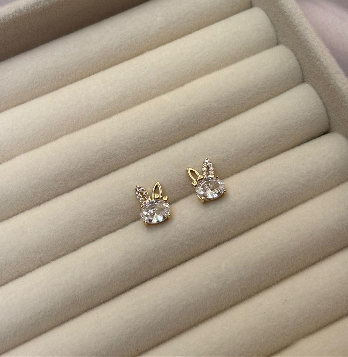 EARRING -BK118